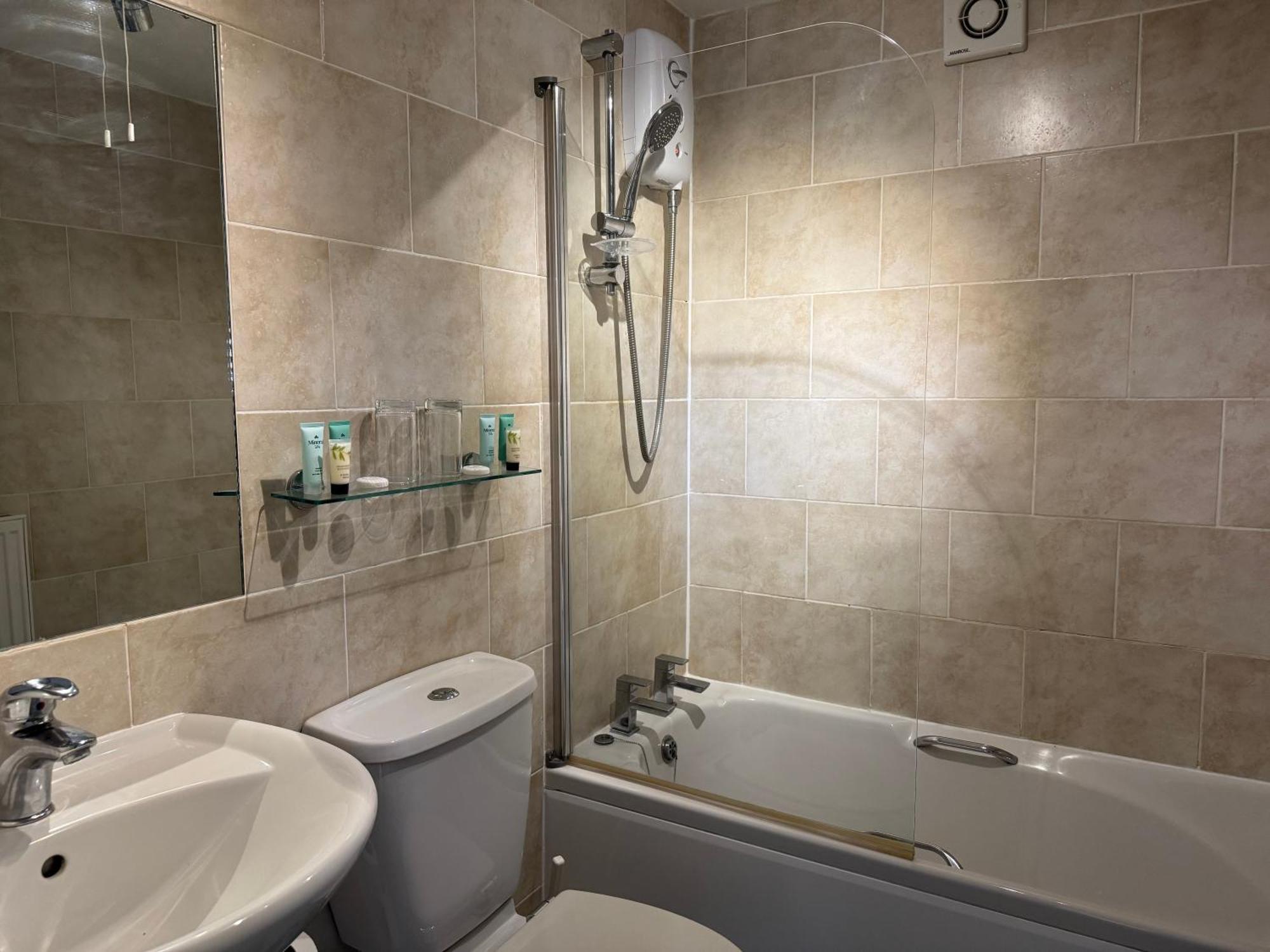 Oaklands Hotel Thorpe St Andrew Kültér fotó